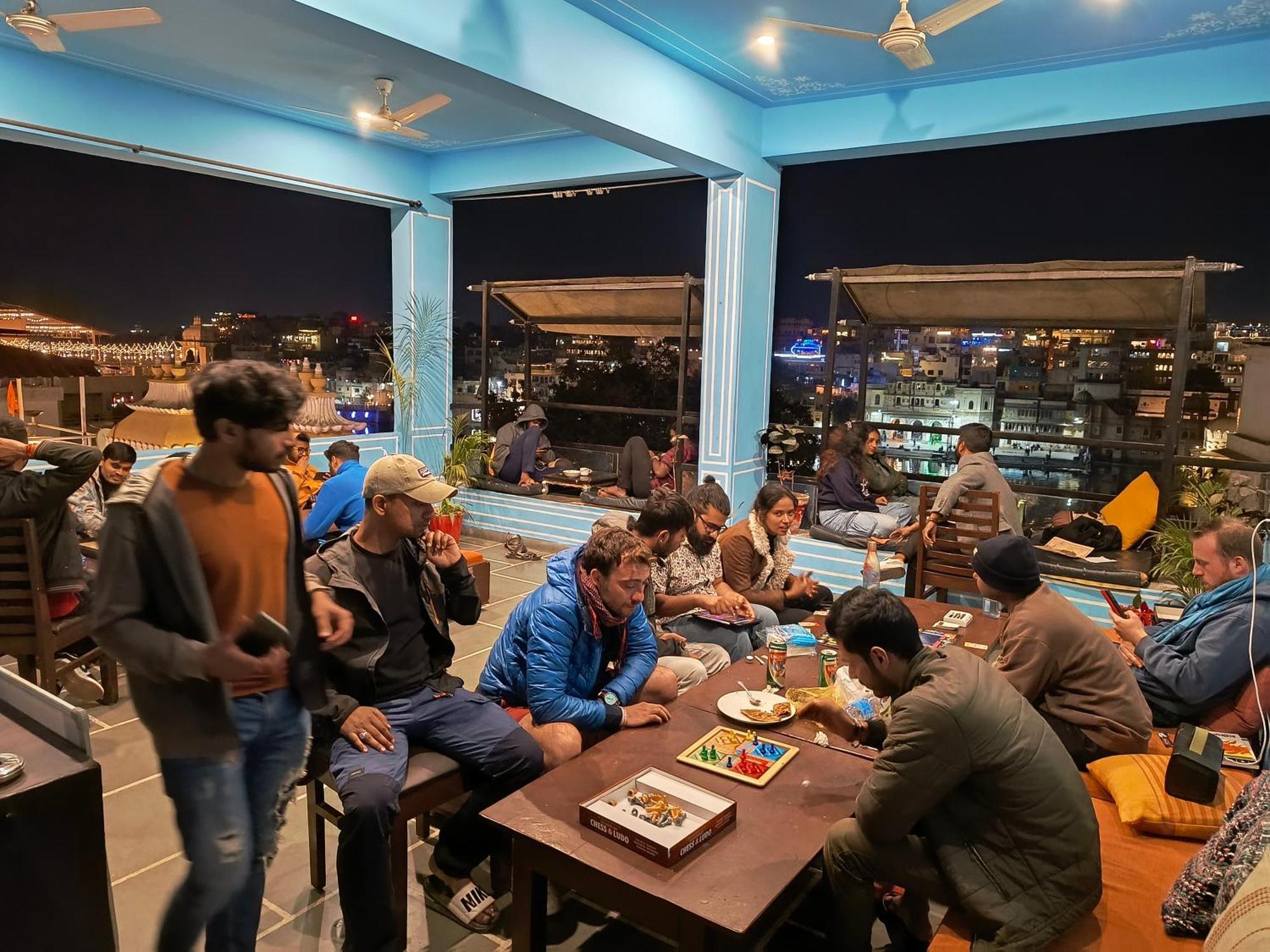 Madpackers Udaipur Hostel Exterior photo